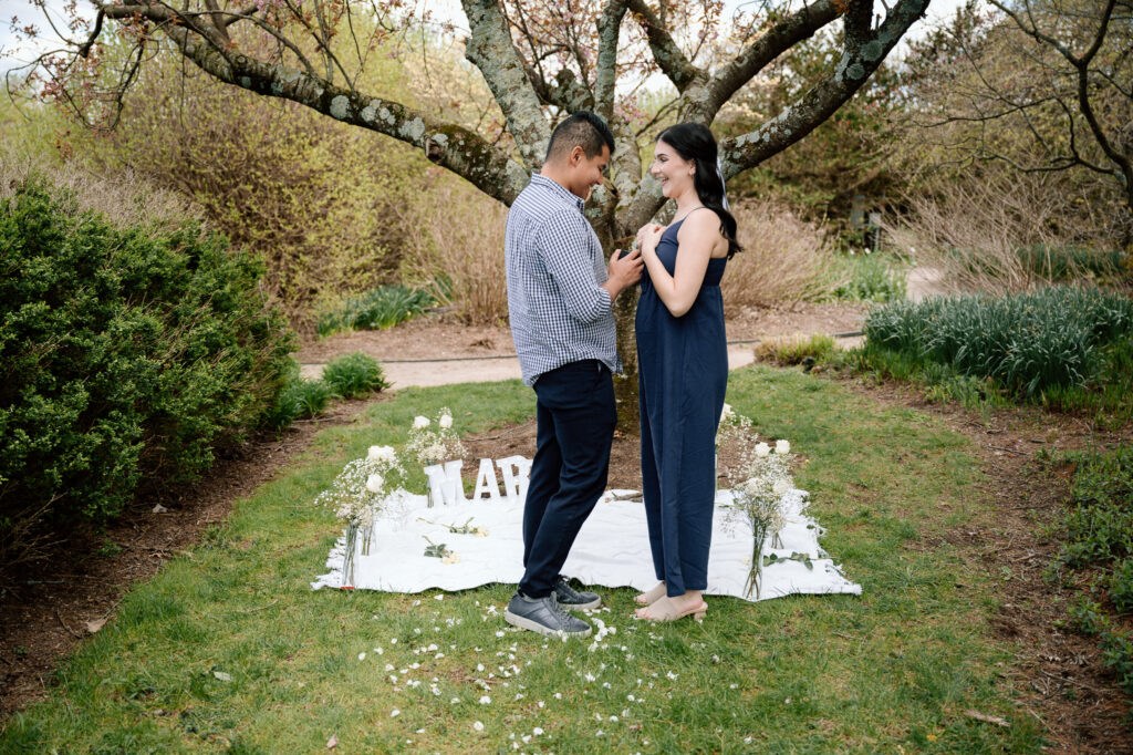 Engagement Portraits in Lexington, Ky
