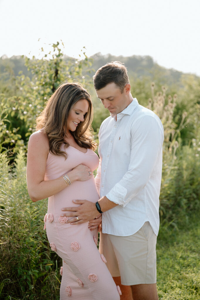Louisville KY couple shares joyful pregnancy moment during announcement shoot
